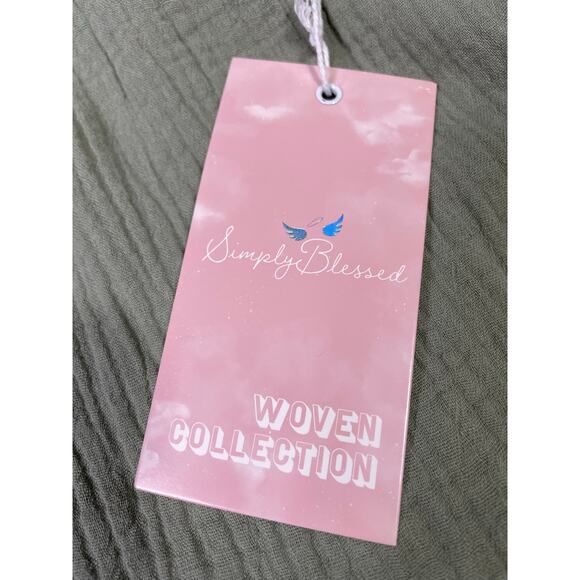 Lot 2 NWT Women’s Green Athletic Shorts Simply Be & 90 Degree by Reflex Size M - Picture 5 of 16